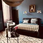 Bed & Breakfast La 1901 4*