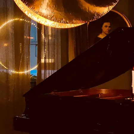 Bed & Breakfast La 1901 4*