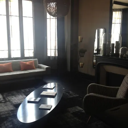 Bed & Breakfast La 1901 4*